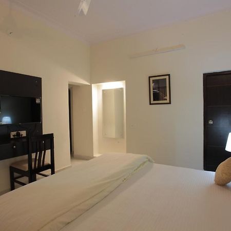 Mimosa Udaipur Bed and Breakfast Buitenkant foto