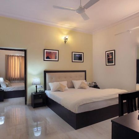 Mimosa Udaipur Bed and Breakfast Buitenkant foto