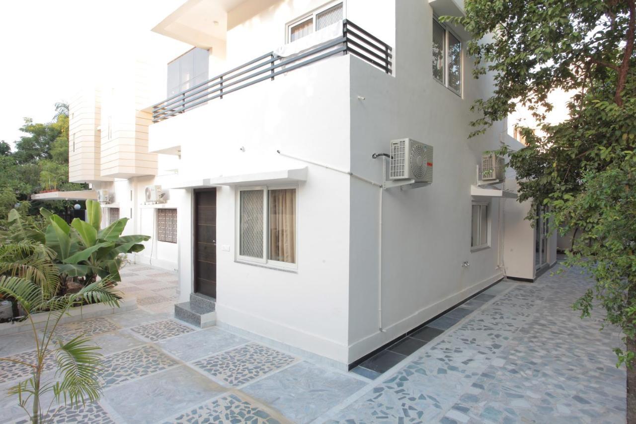 Mimosa Udaipur Bed and Breakfast Buitenkant foto