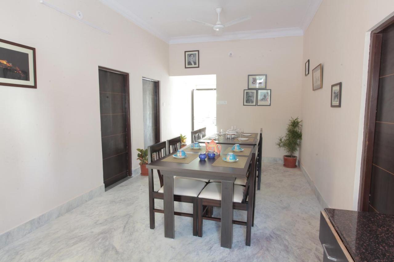 Mimosa Udaipur Bed and Breakfast Buitenkant foto